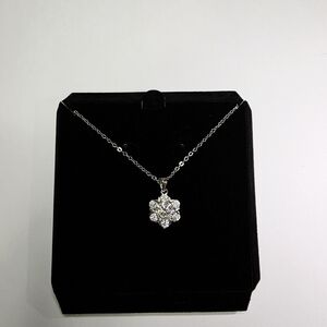 Flower 2CT Moissanite Silver  Necklace